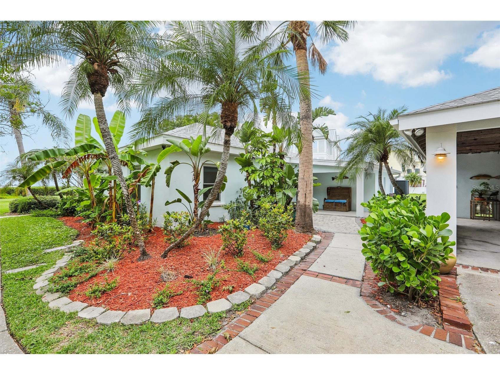 610 Indiana Avenue Crystal Beach FL 34681 TB8516703 image7
