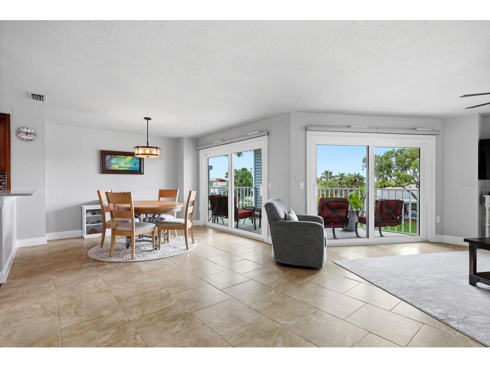 610 Island Way #201 Clearwater Beach FL 33767 TB8519458 image12