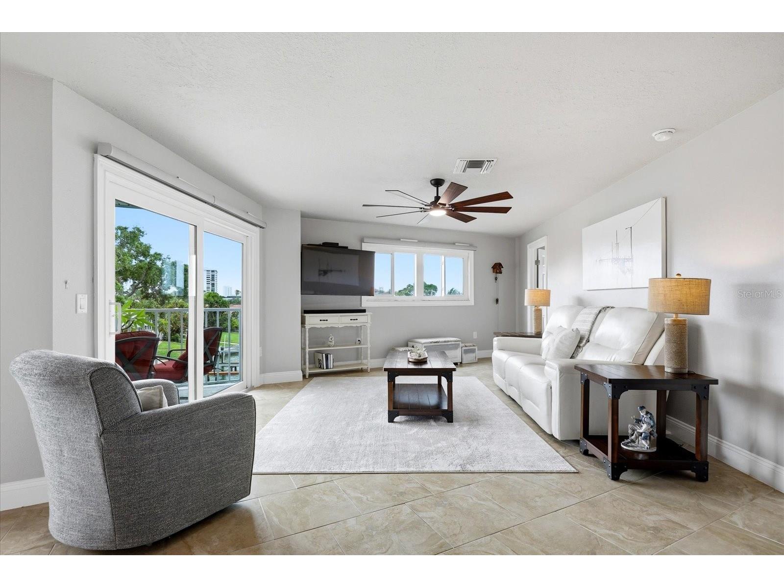 610 Island Way #201 Clearwater Beach FL 33767 TB8519458 image14