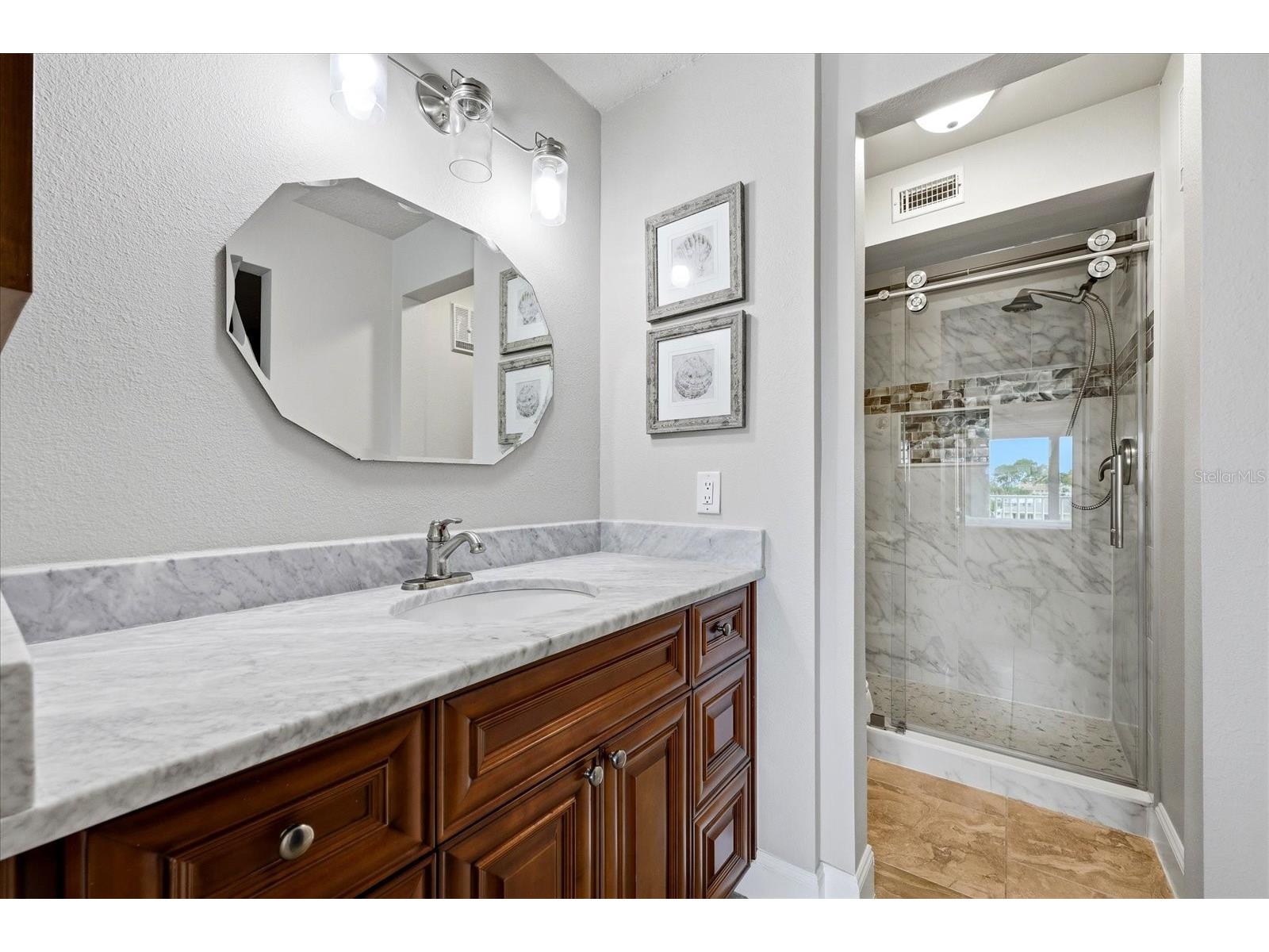 610 Island Way #201 Clearwater Beach FL 33767 TB8519458 image20