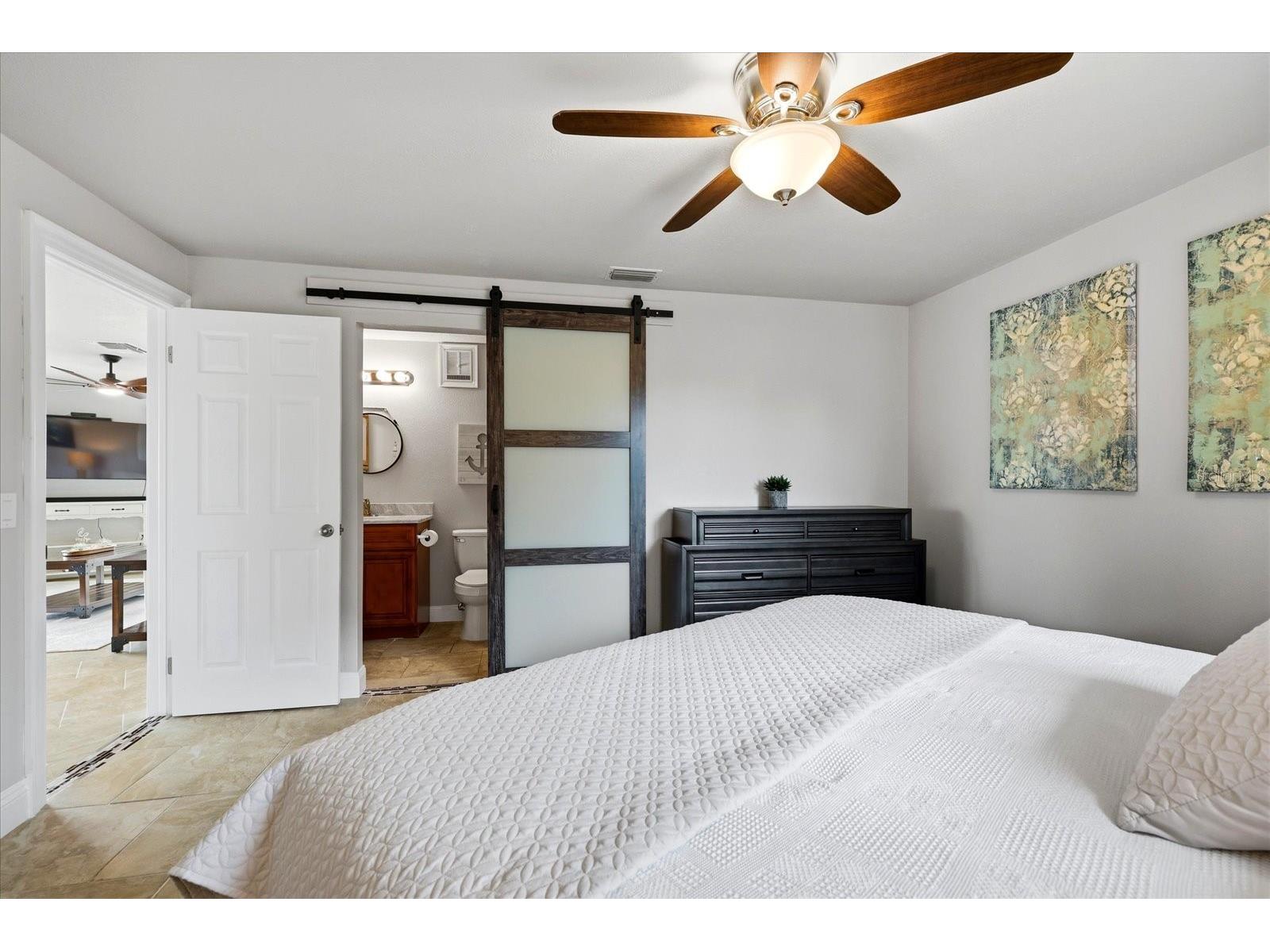 610 Island Way #201 Clearwater Beach FL 33767 TB8519458 image24