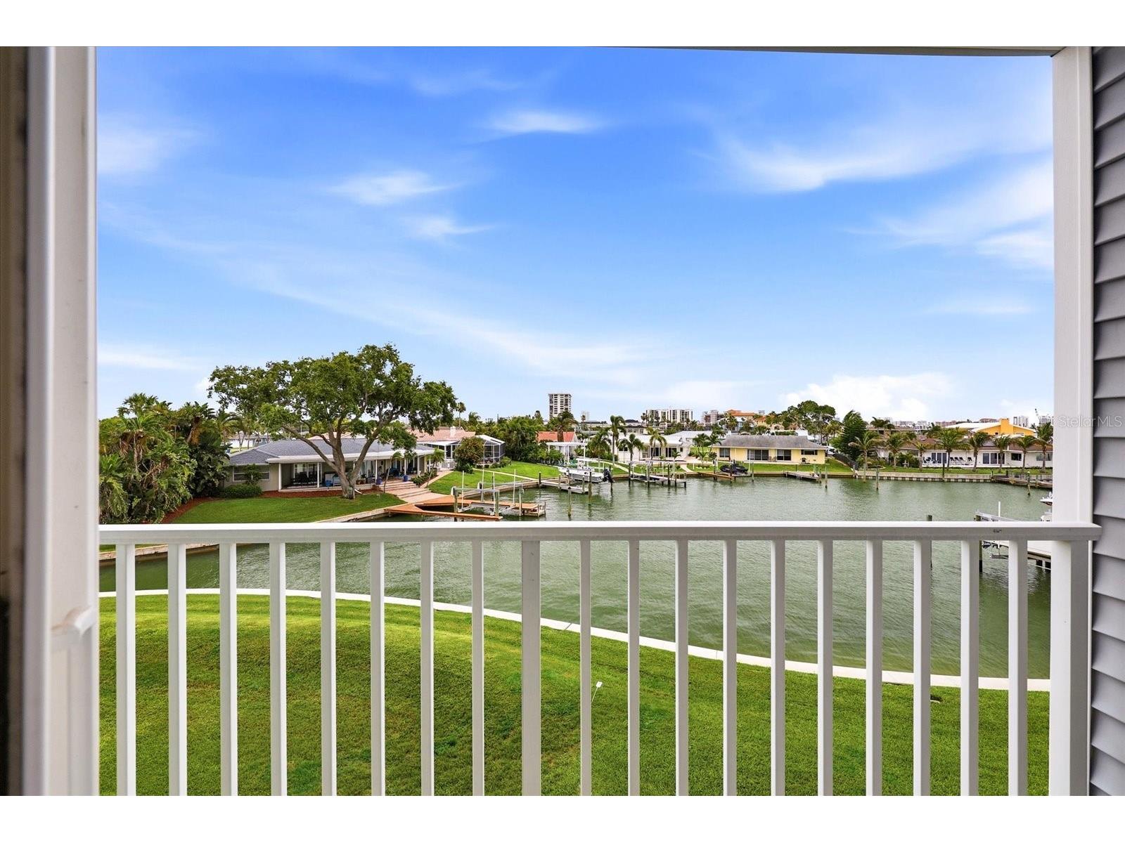 610 Island Way #201 Clearwater Beach FL 33767 TB8519458 image3