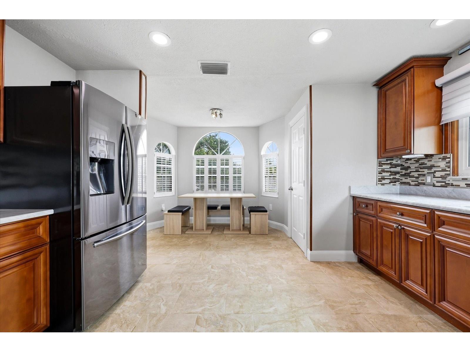 610 Island Way #201 Clearwater Beach FL 33767 TB8519458 image5
