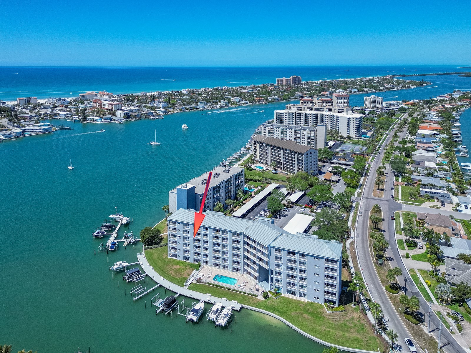 610 Island Way #407 Clearwater Beach FL 33767 TB8495352 image1