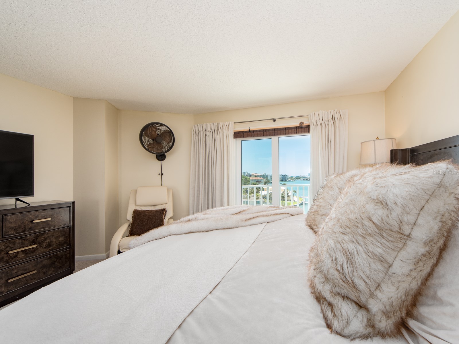 610 Island Way #407 Clearwater Beach FL 33767 TB8495352 image20
