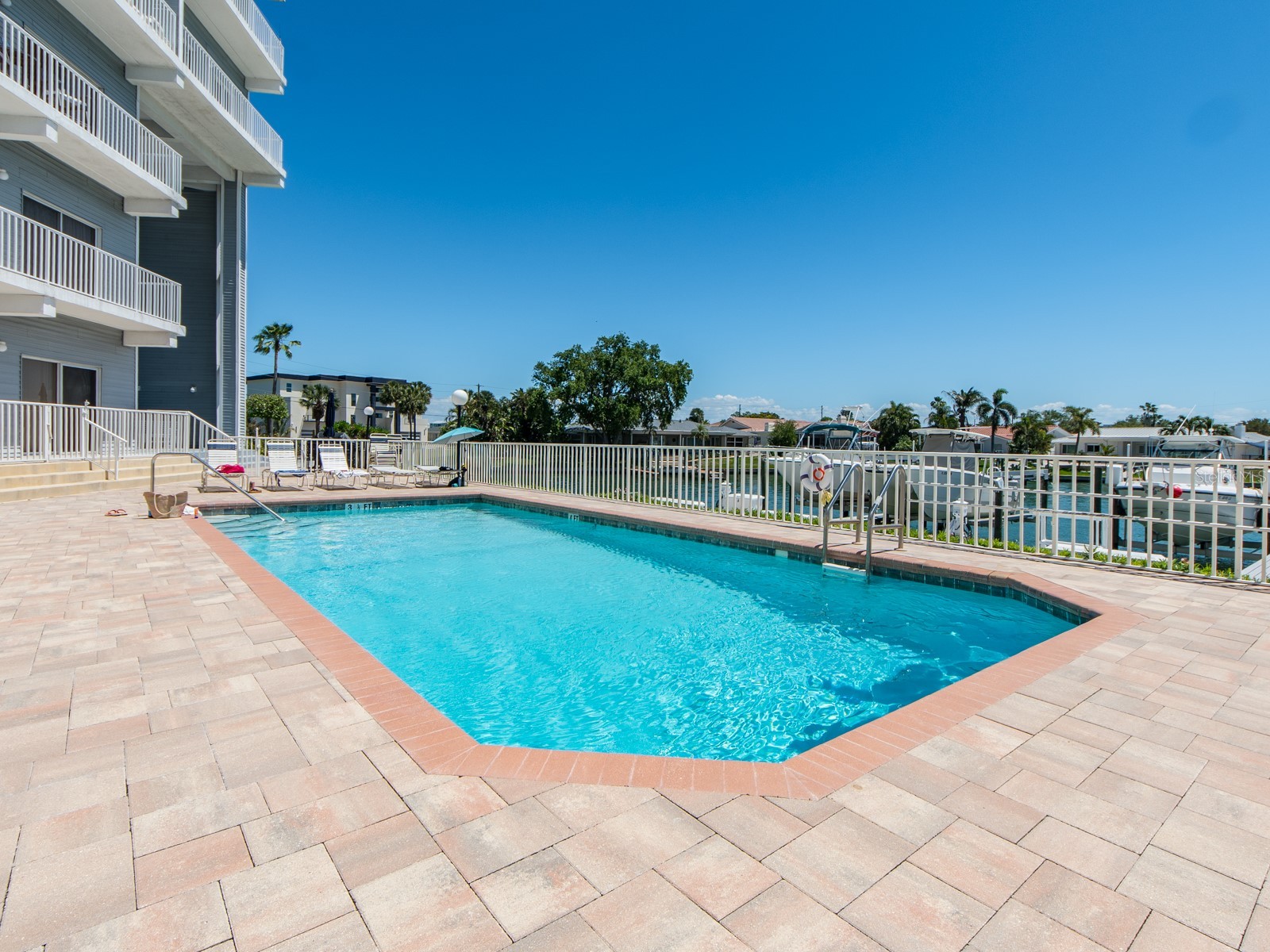 610 Island Way #407 Clearwater Beach FL 33767 TB8495352 image37