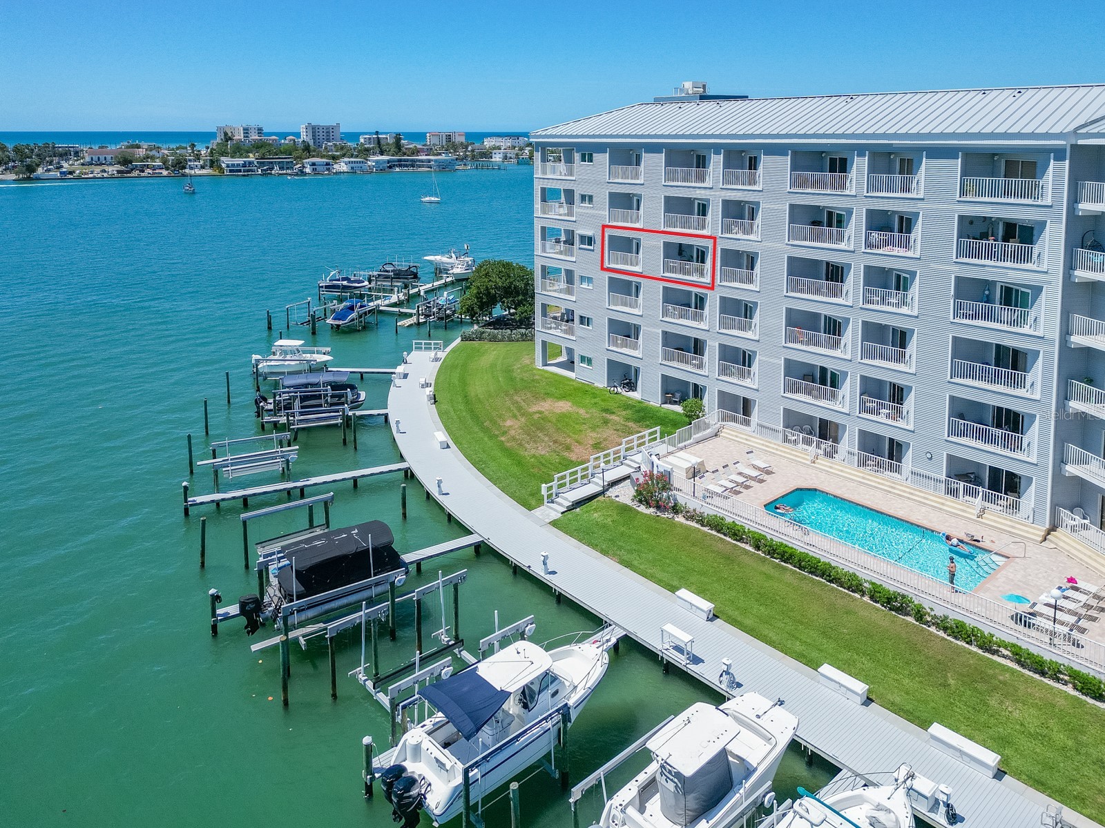 610 Island Way #407 Clearwater Beach FL 33767 TB8495352 image4