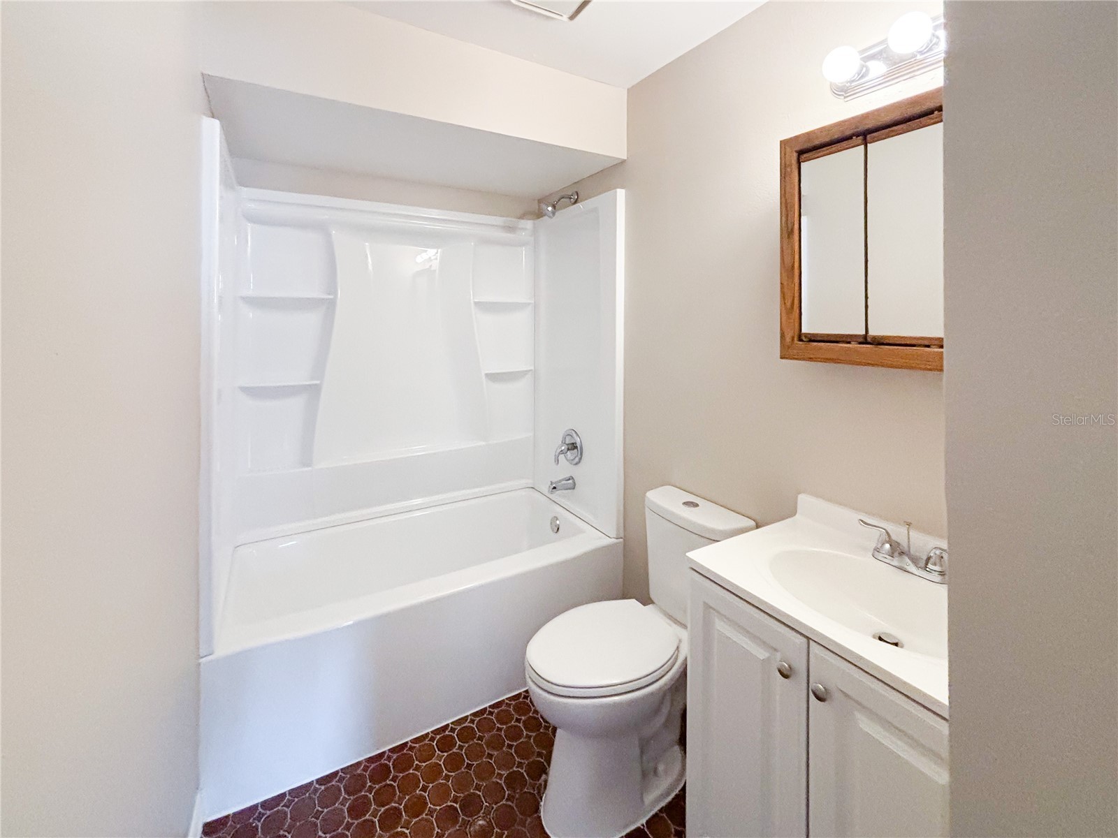 610 King Henry Court Seffner FL 33584 TB8508787 image11