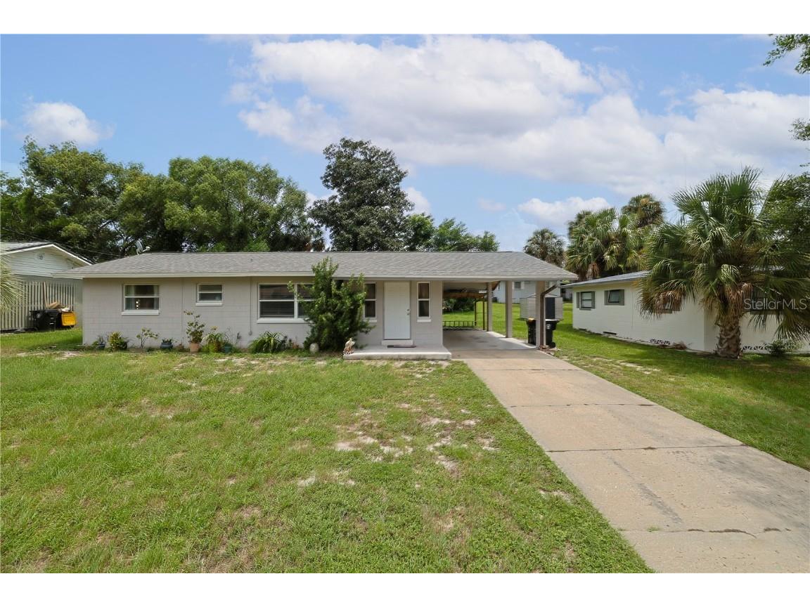 610 Lantern Lane Orange City FL 32763 V4937676 image1