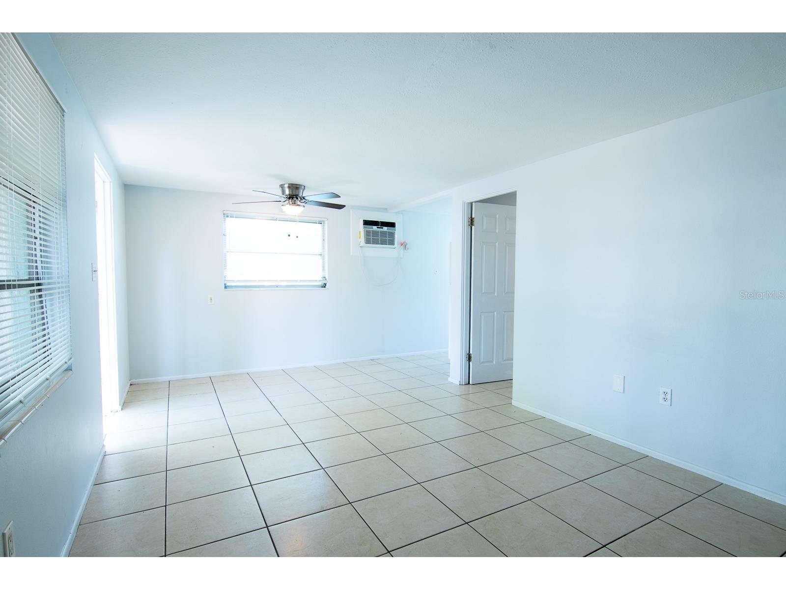 610 N East Avenue Sarasota FL 34237 A4687442 image27