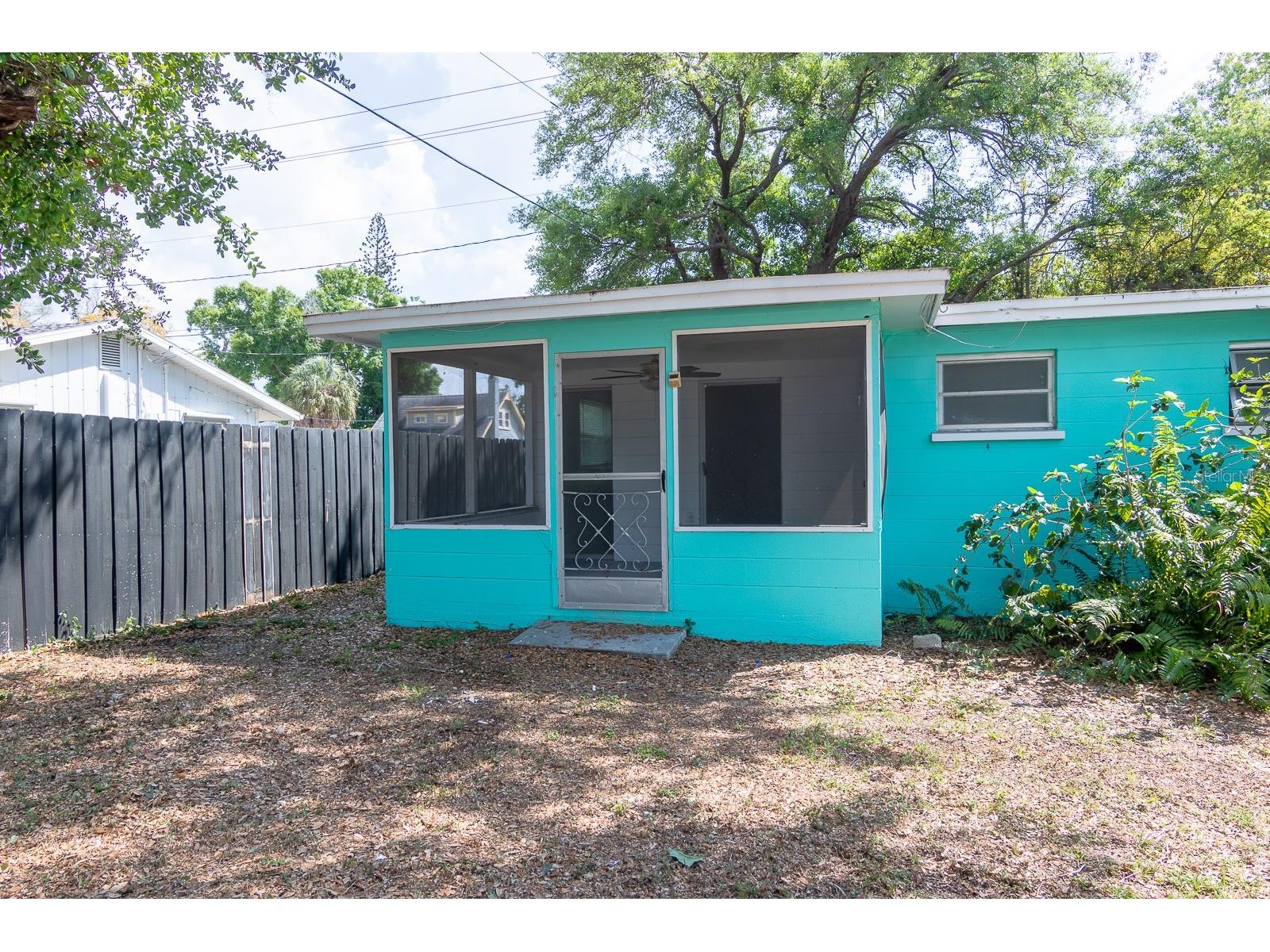 610 N East Avenue Sarasota FL 34237 A4687442 image52
