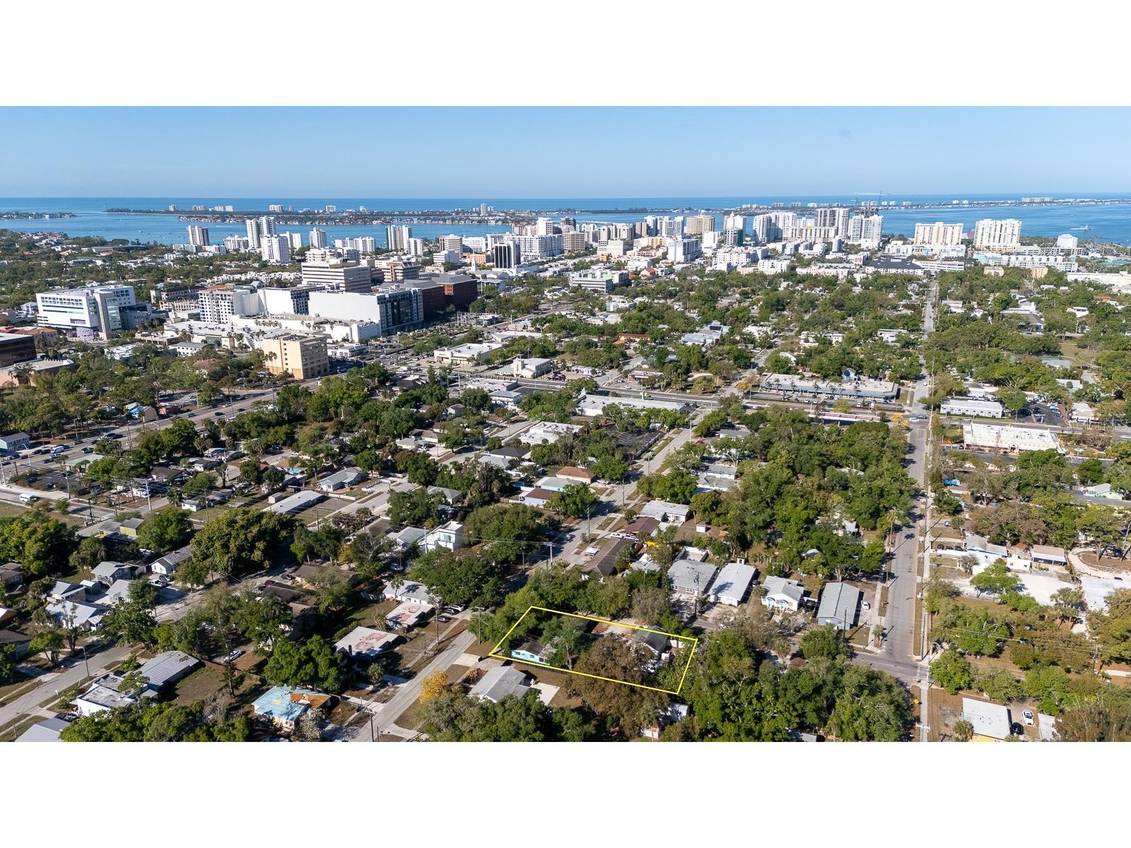 610 N East Avenue Sarasota FL 34237 A4687442 image57