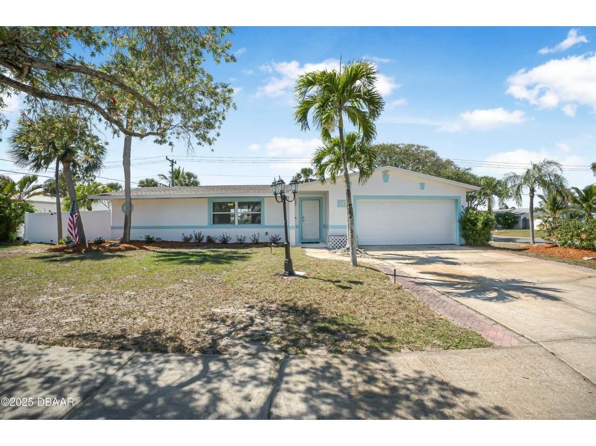 610 N Robin Way Satellite Beach FL 32937 V4941552 image1