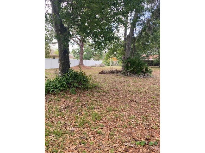 610 N Tuttle Avenue Sarasota FL 34237 A4567289 image1