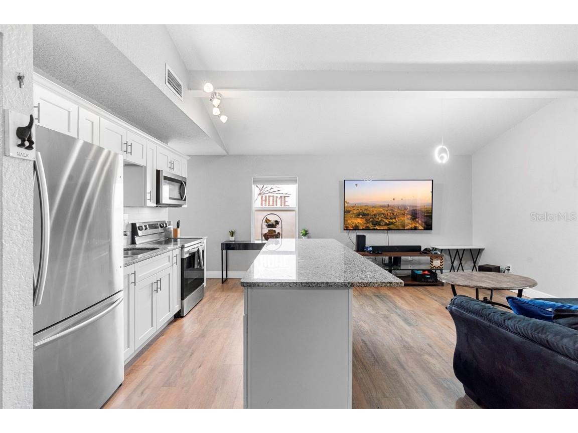 610 Nardello Drive Deltona FL 32725 V4945654 image6