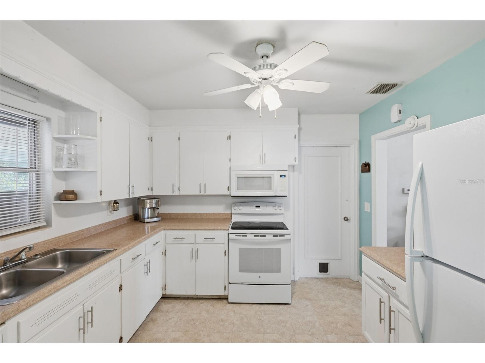 610 Palm Avenue Belleair FL 33756 TB8467970 image14