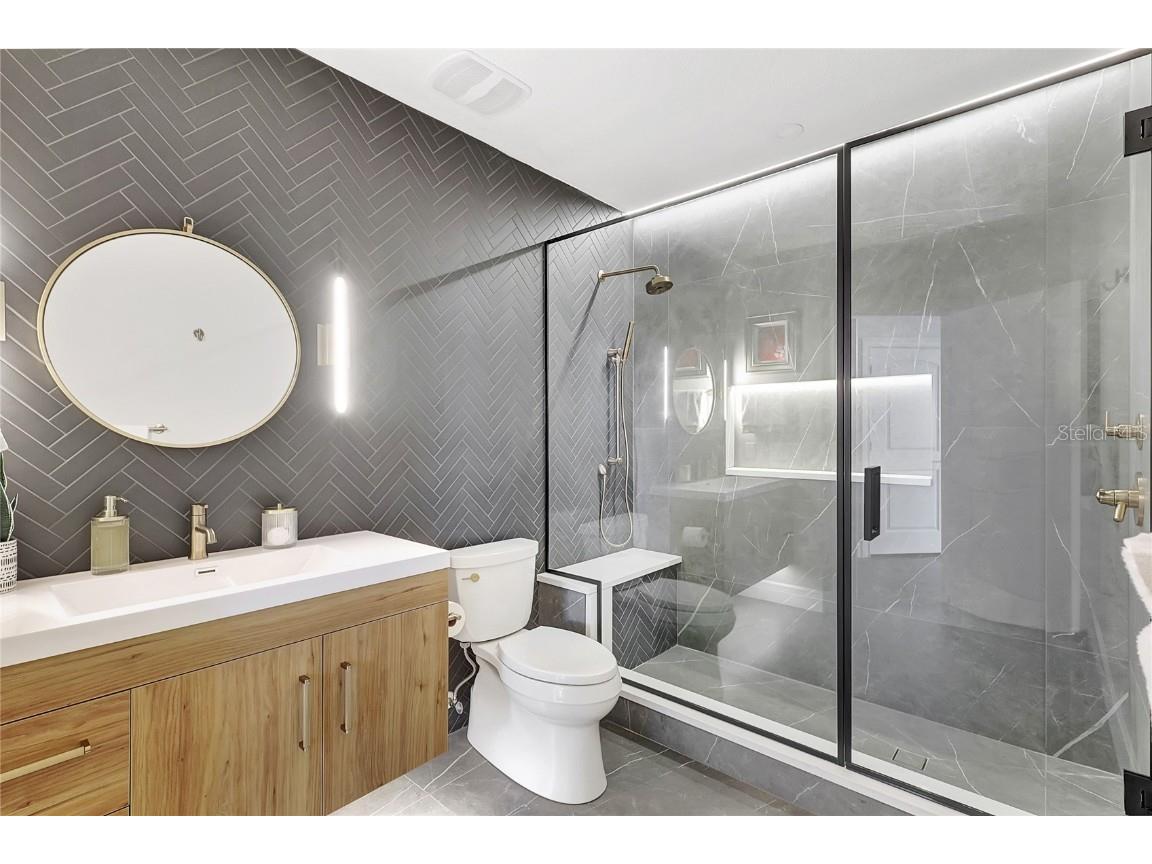 610 Riviera Dunes Way #602 Palmetto FL 34221 A4663801 image33