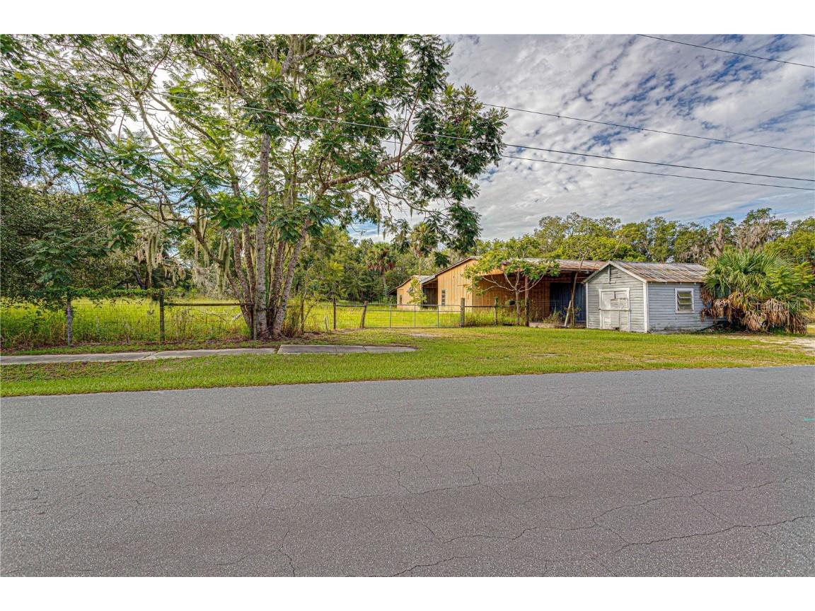 610 S Highland Street Mount Dora FL 32757 O6348547 image3