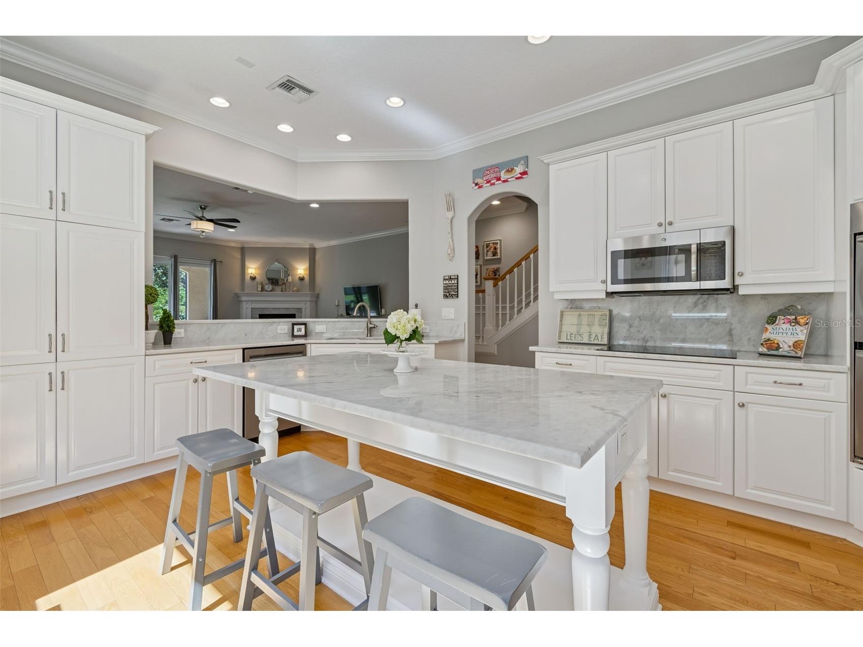 610 Saxony Boulevard Saint Petersburg FL 33716 TB8479483 image12