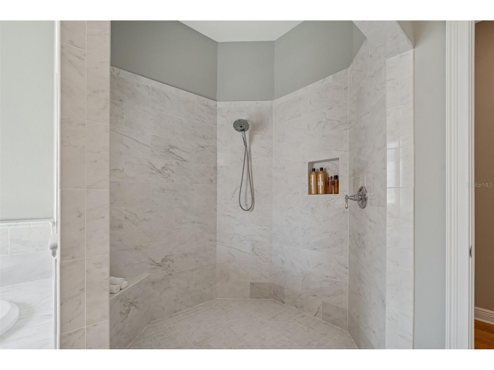610 Saxony Boulevard Saint Petersburg FL 33716 TB8479483 image29