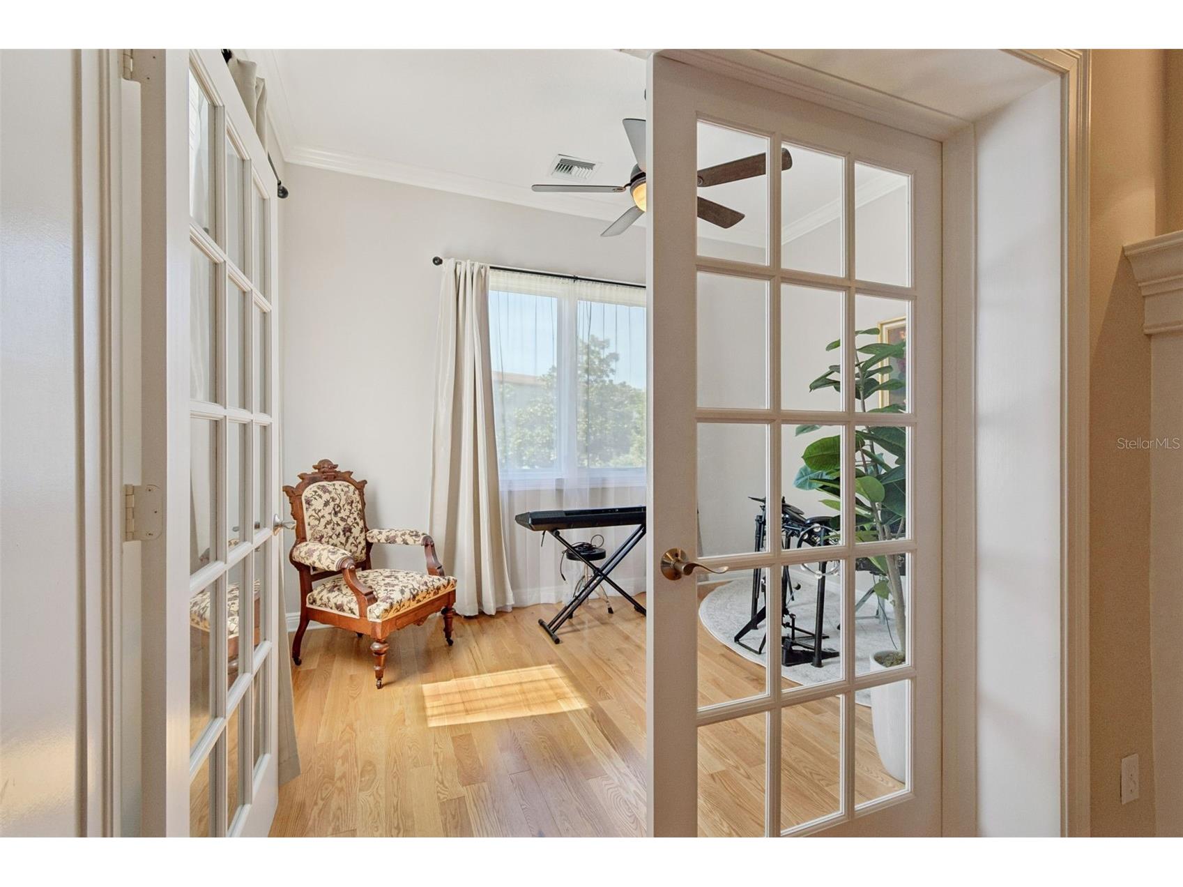 610 Saxony Boulevard Saint Petersburg FL 33716 TB8479483 image32