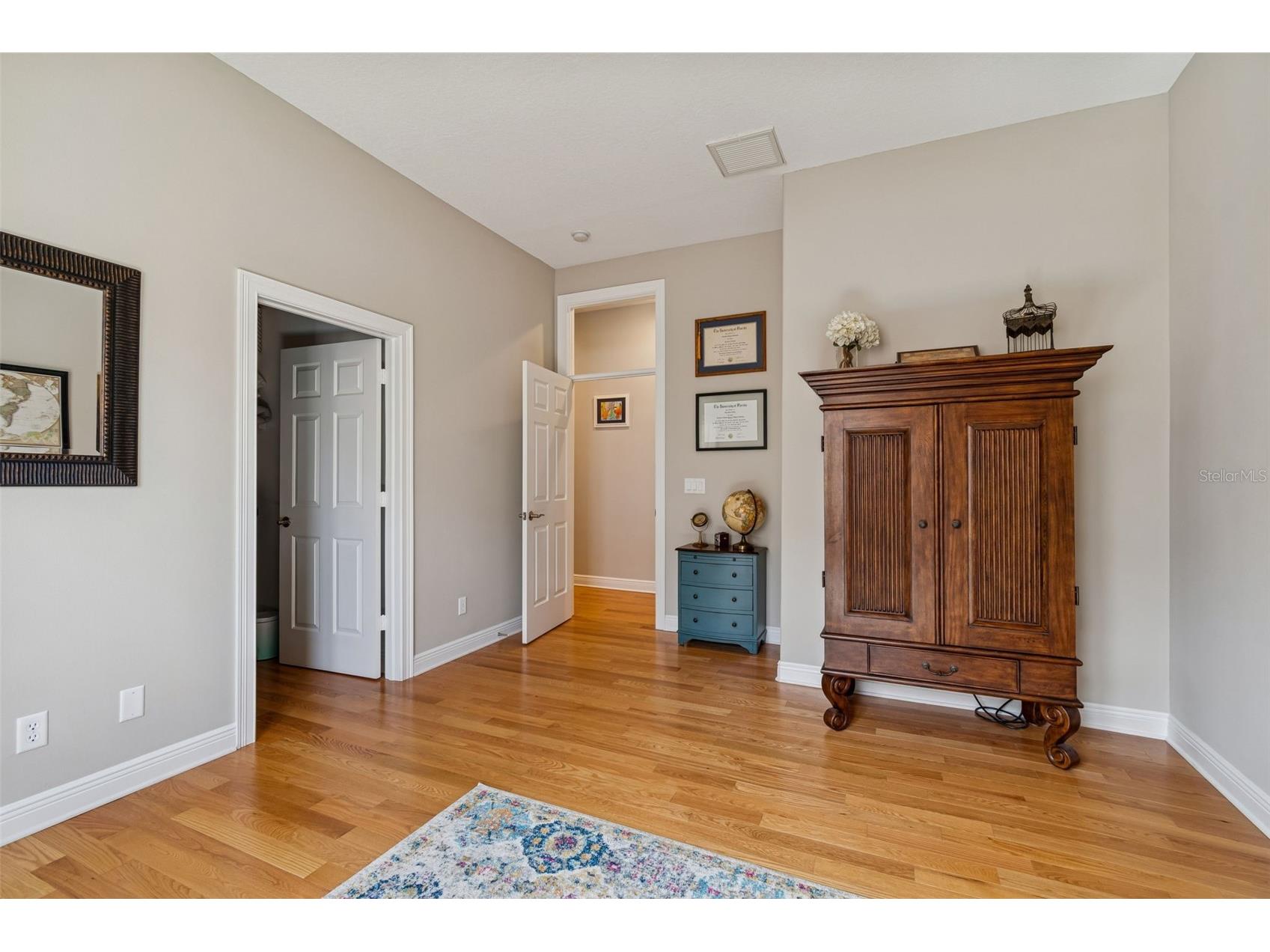 610 Saxony Boulevard Saint Petersburg FL 33716 TB8479483 image40