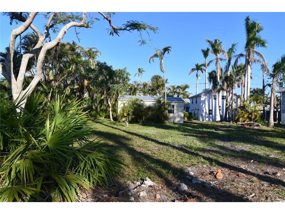 610 Trabue Avenue Punta Gorda FL 33950 C7471952 image2