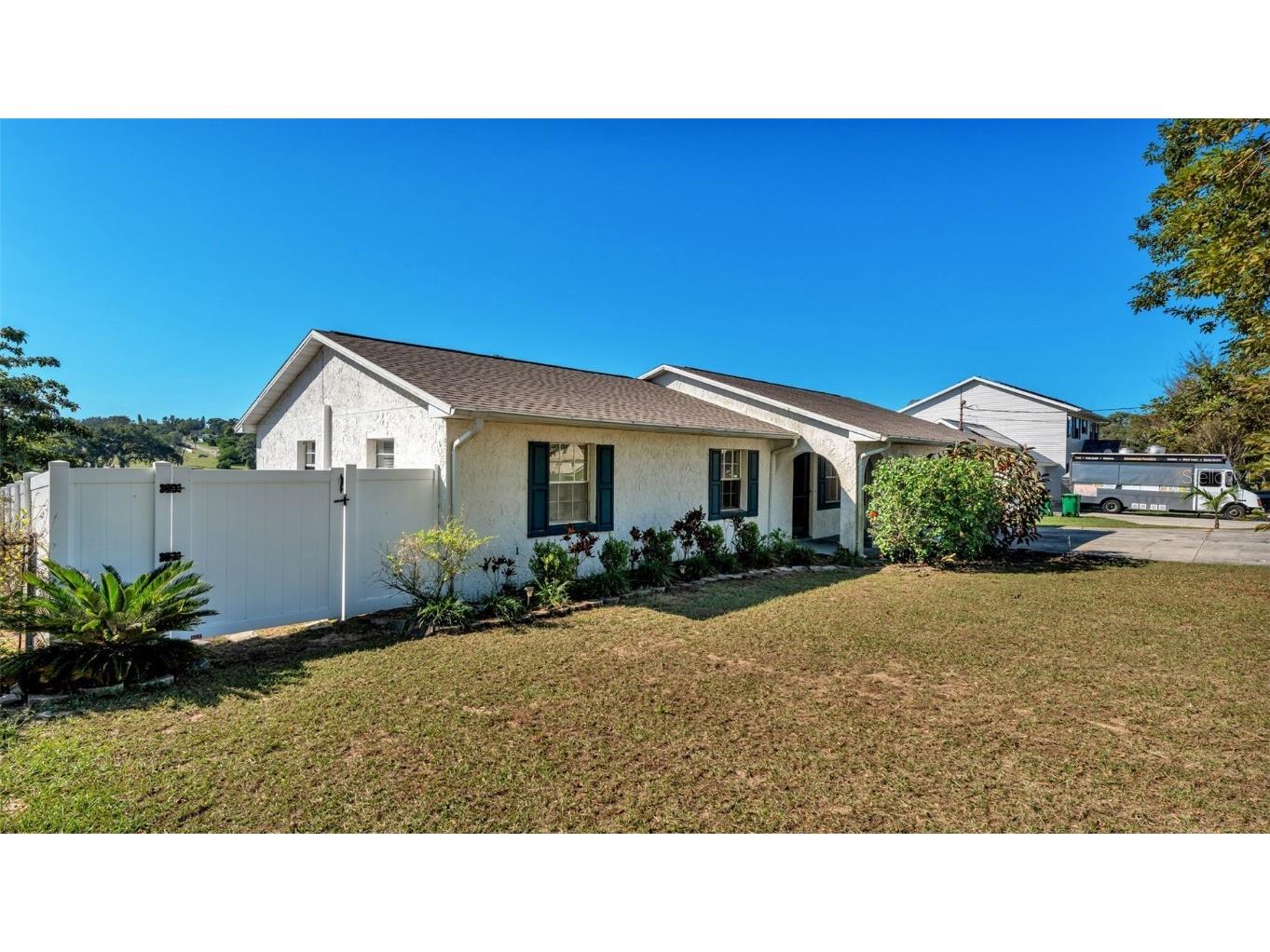 610 W Frederick Avenue Dundee FL 33838 - Lake Ruth L4956857 image4