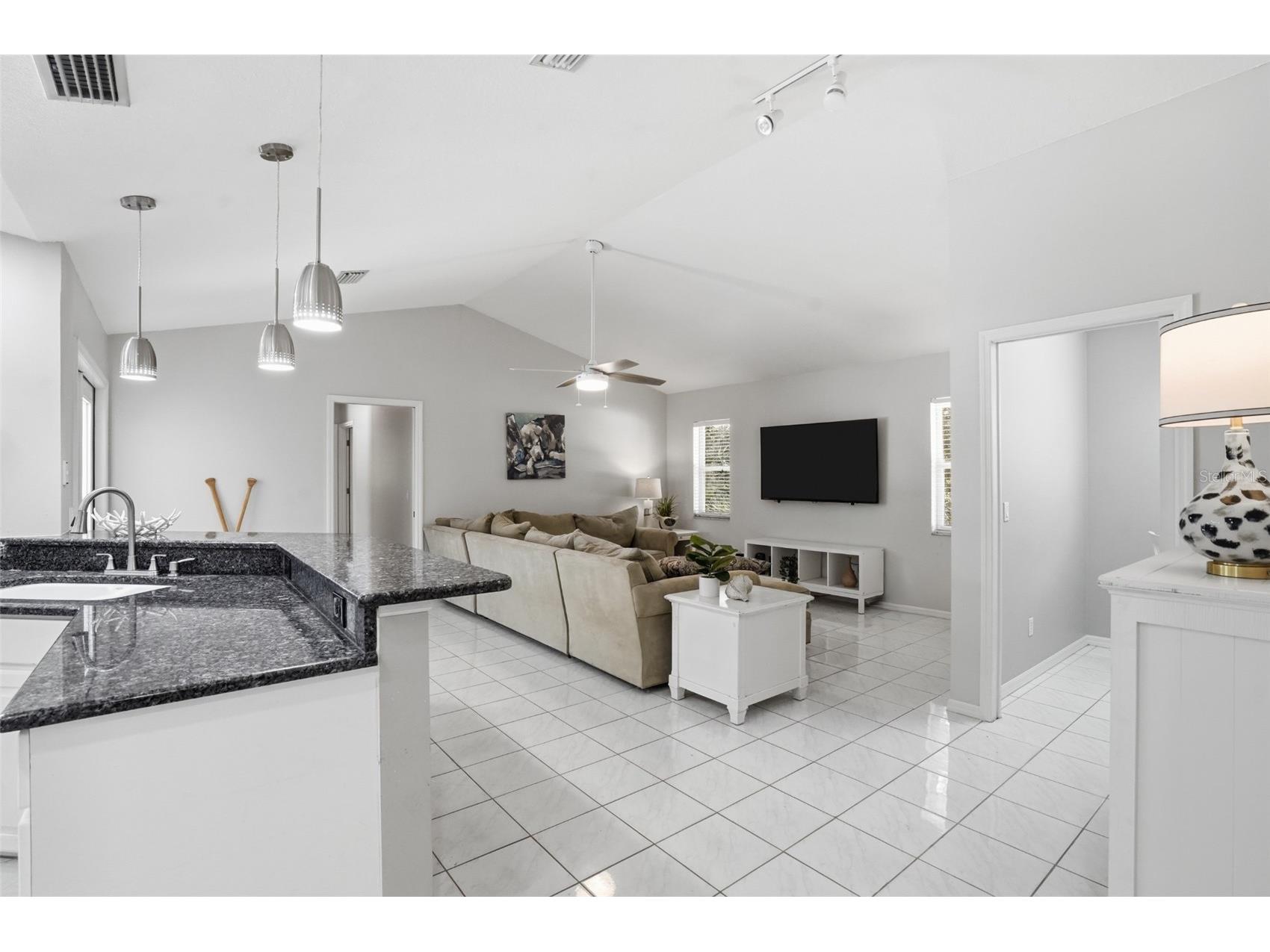 610 Woodview Way Bradenton FL 34212 TB8501504 image13