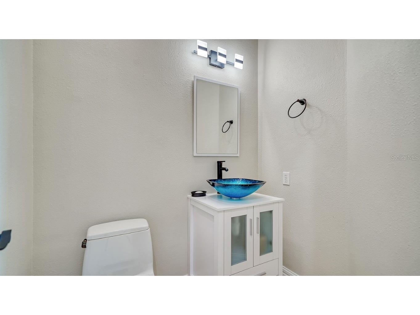 610 Yardarm Lane Longboat Key FL 34228 A4673592 image22