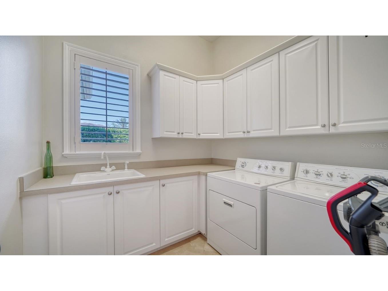 610 Yardarm Lane Longboat Key FL 34228 A4673592 image43