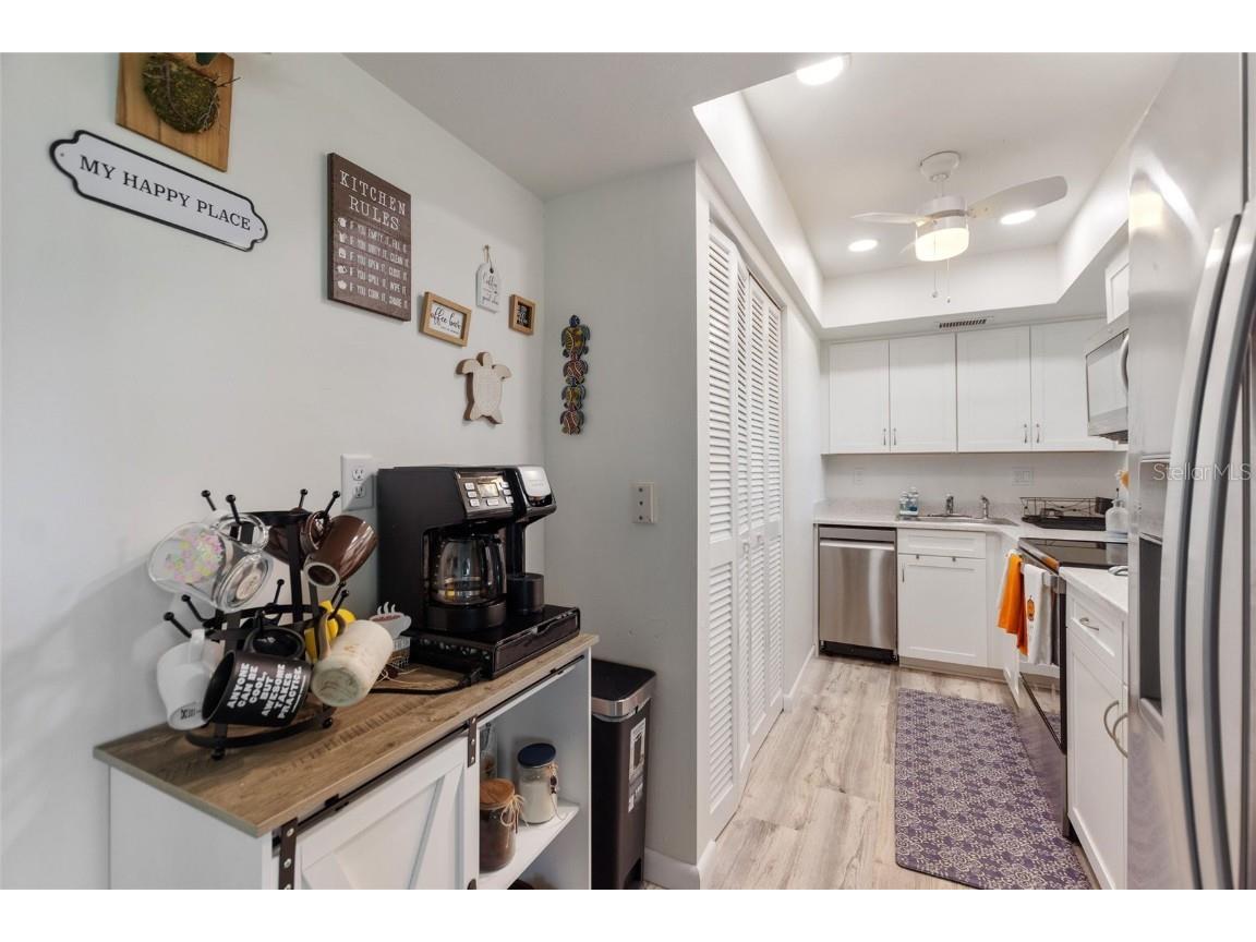 6100 12th Street S #221 Saint Petersburg FL 33705 TB8429936 image19