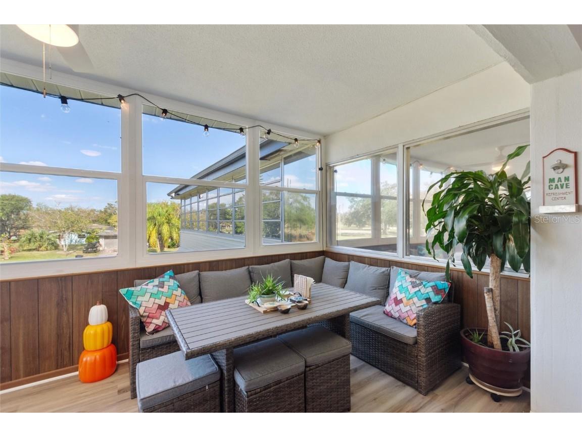 6100 12th Street S #221 Saint Petersburg FL 33705 TB8429936 image22