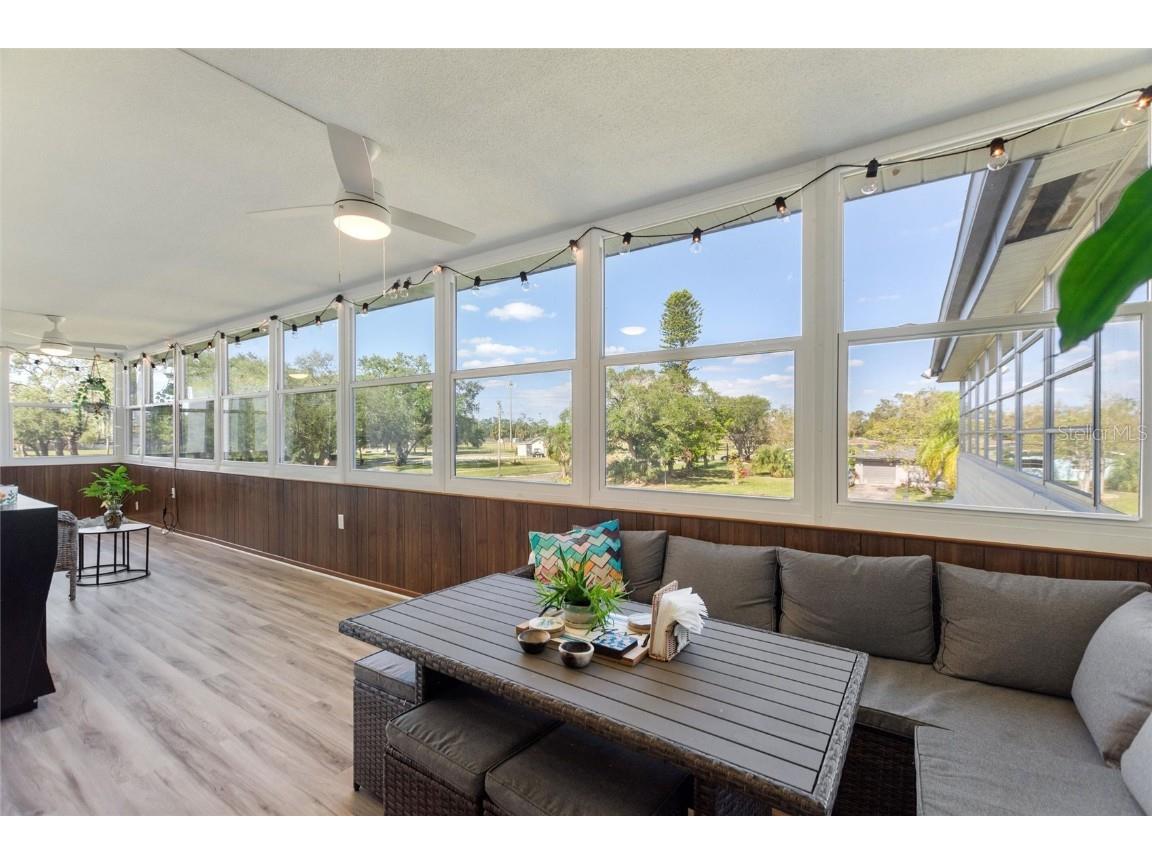 6100 12th Street S #221 Saint Petersburg FL 33705 TB8429936 image23