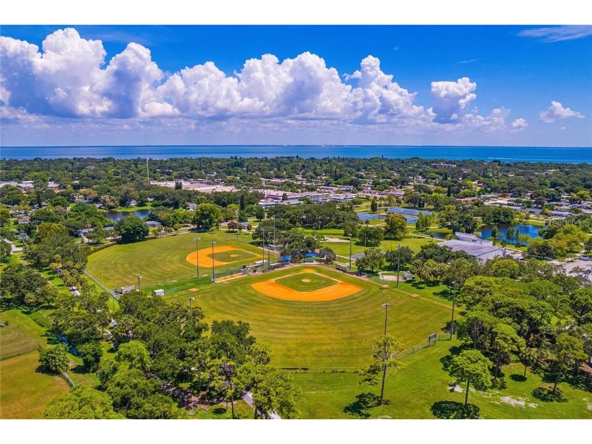 6100 12th Street S #221 Saint Petersburg FL 33705 TB8429936 image27