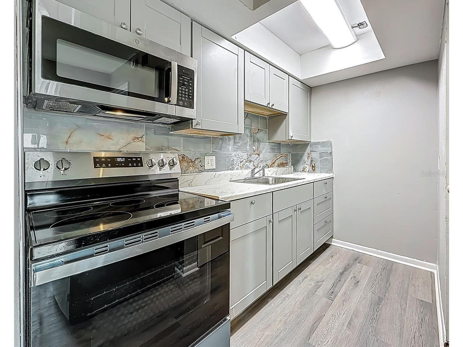 6100 12th Street S #313 Saint Petersburg FL 33705 TB8473183 image16