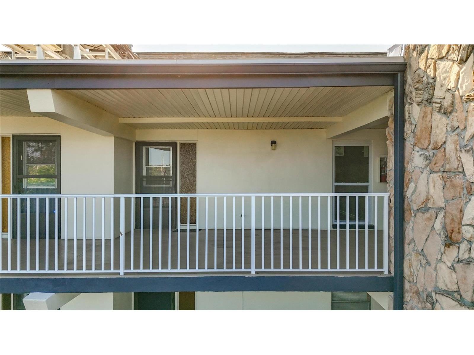 6100 12th Street S #313 Saint Petersburg FL 33705 TB8473183 image46