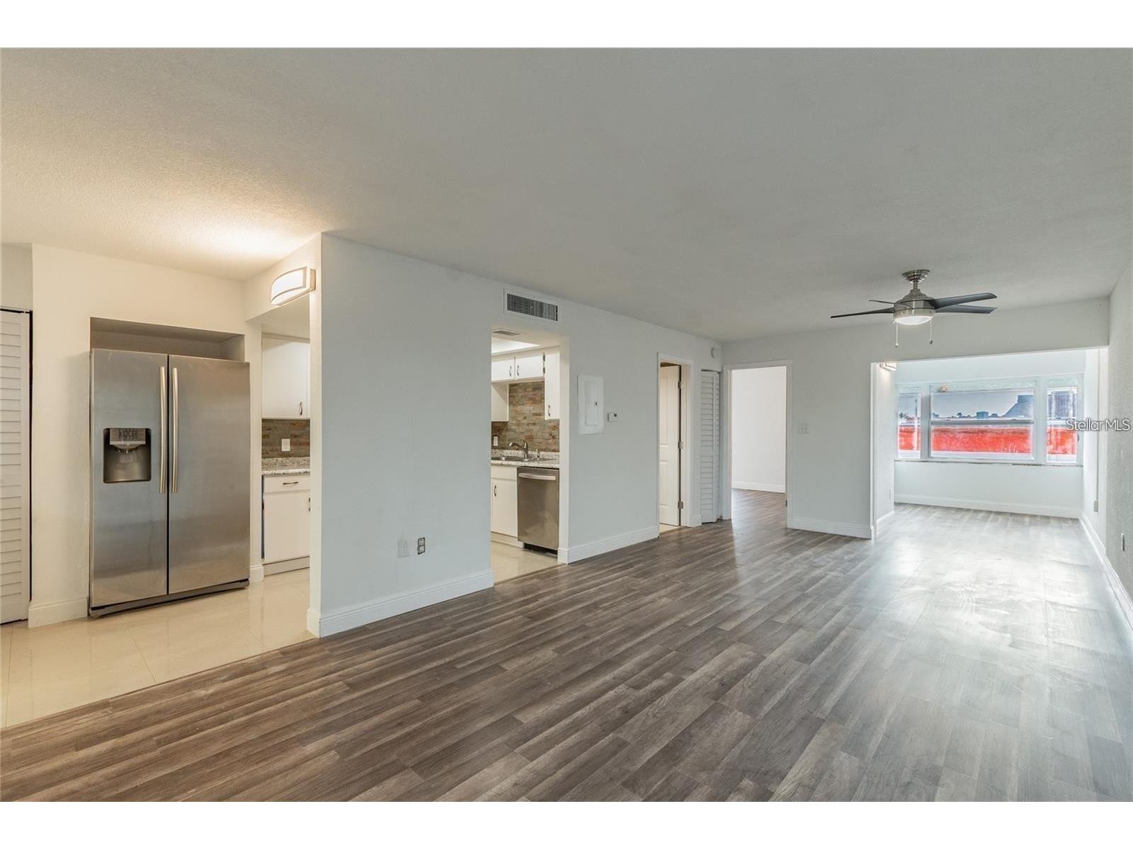 6100 12th Street S #315 Saint Petersburg FL 33705 TB8491928 image3