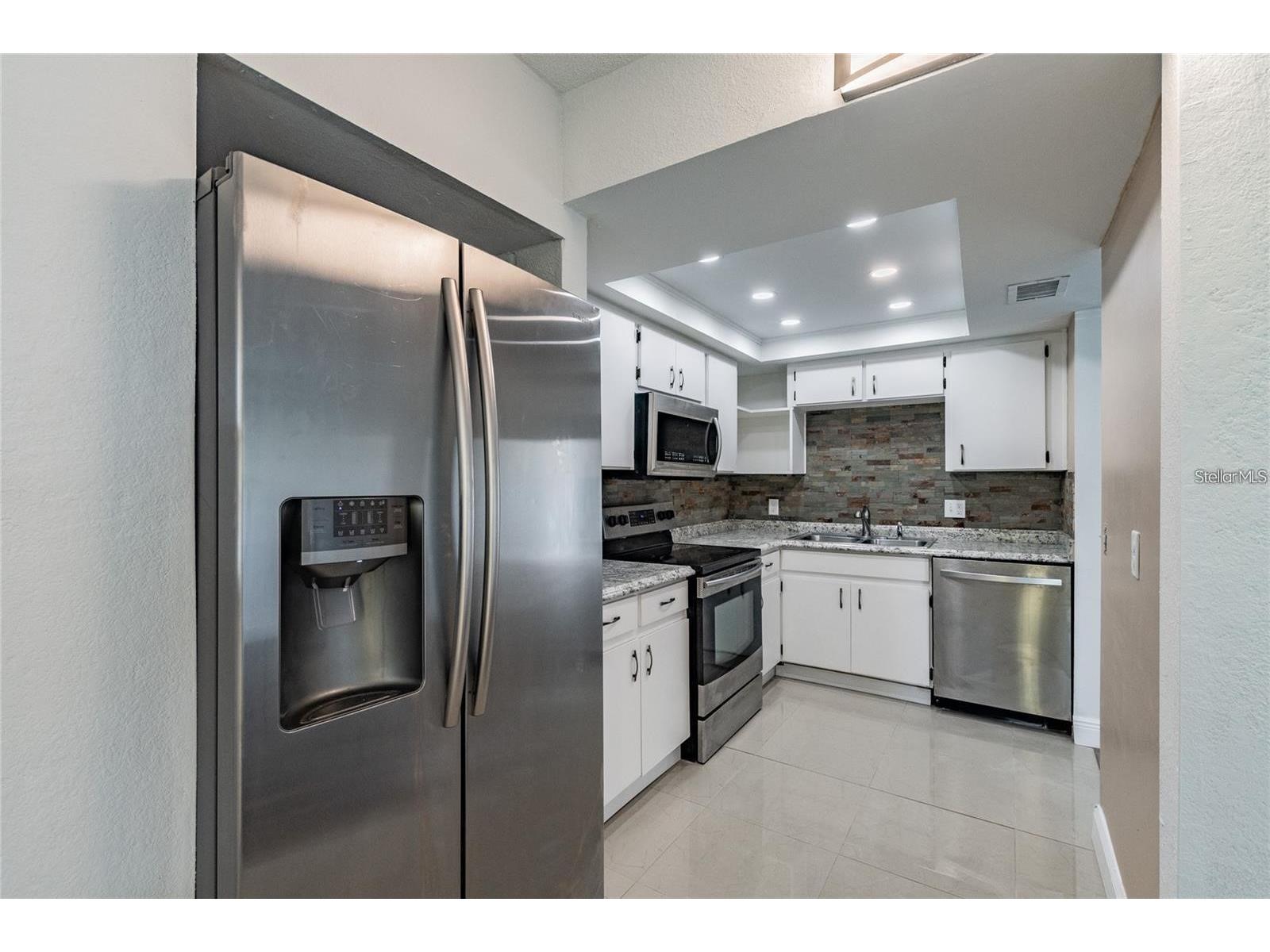 6100 12th Street S #315 Saint Petersburg FL 33705 TB8491928 image4