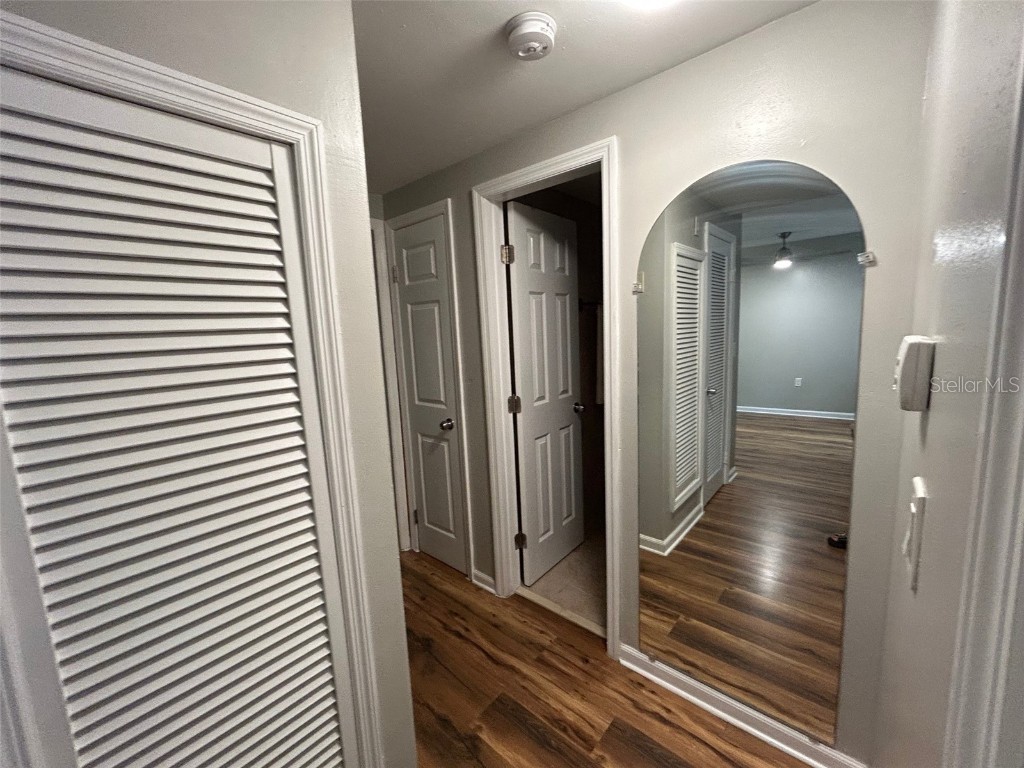 6100 21st Street N #15 Saint Petersburg FL 33714 TB8424775 image10
