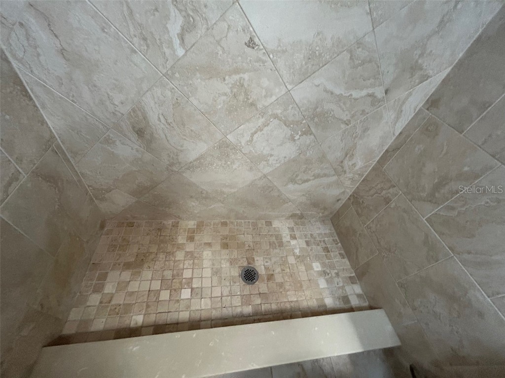 6100 21st Street N #15 Saint Petersburg FL 33714 TB8424775 image22