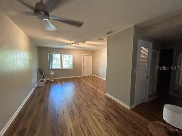 6100 21st Street N #15 Saint Petersburg FL 33714 TB8424775 image8