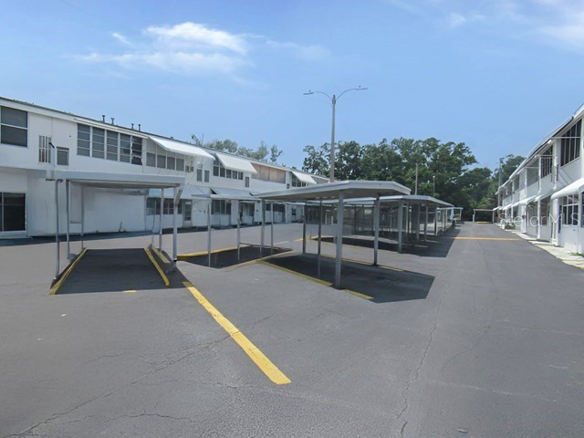 6100 21st Street N #17A Saint Petersburg FL 33714 TB8430417 image3