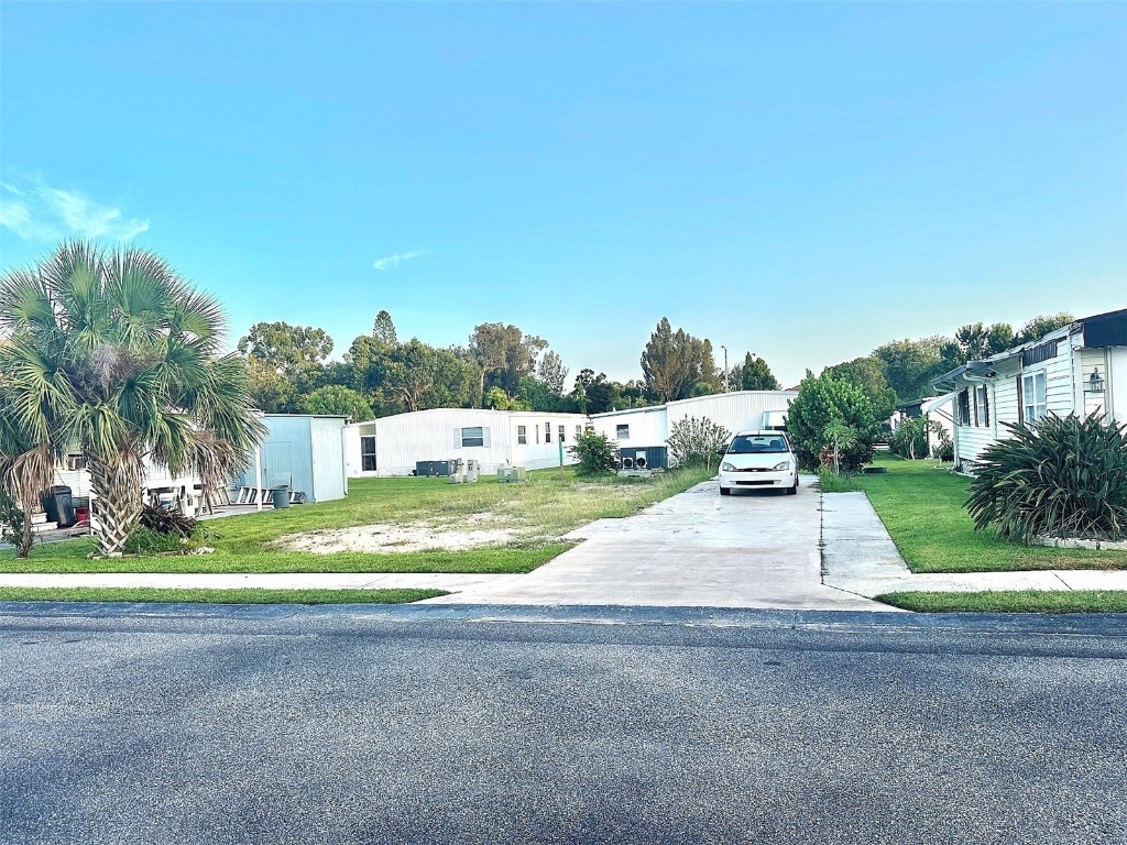 6100 62nd Avenue N #12 Pinellas Park FL 33781 TB8415976 image1