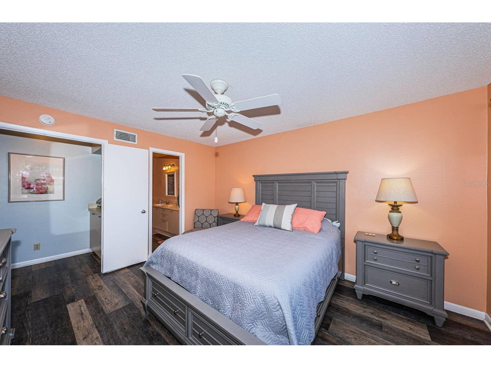 6100 Bahia Del Mar Circle #103 Saint Petersburg FL 33715 TB8475145 image9