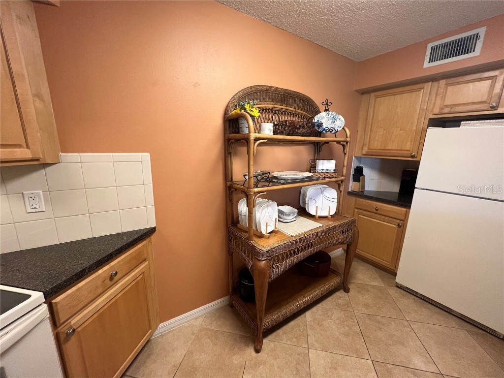 6100 Bahia Del Mar Circle #107 Saint Petersburg FL 33715 TB8389936 image10