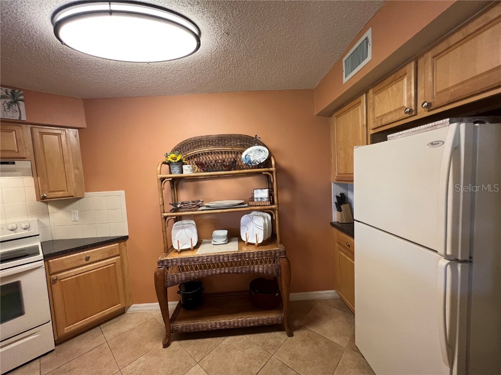 6100 Bahia Del Mar Circle #107 Saint Petersburg FL 33715 TB8389936 image9