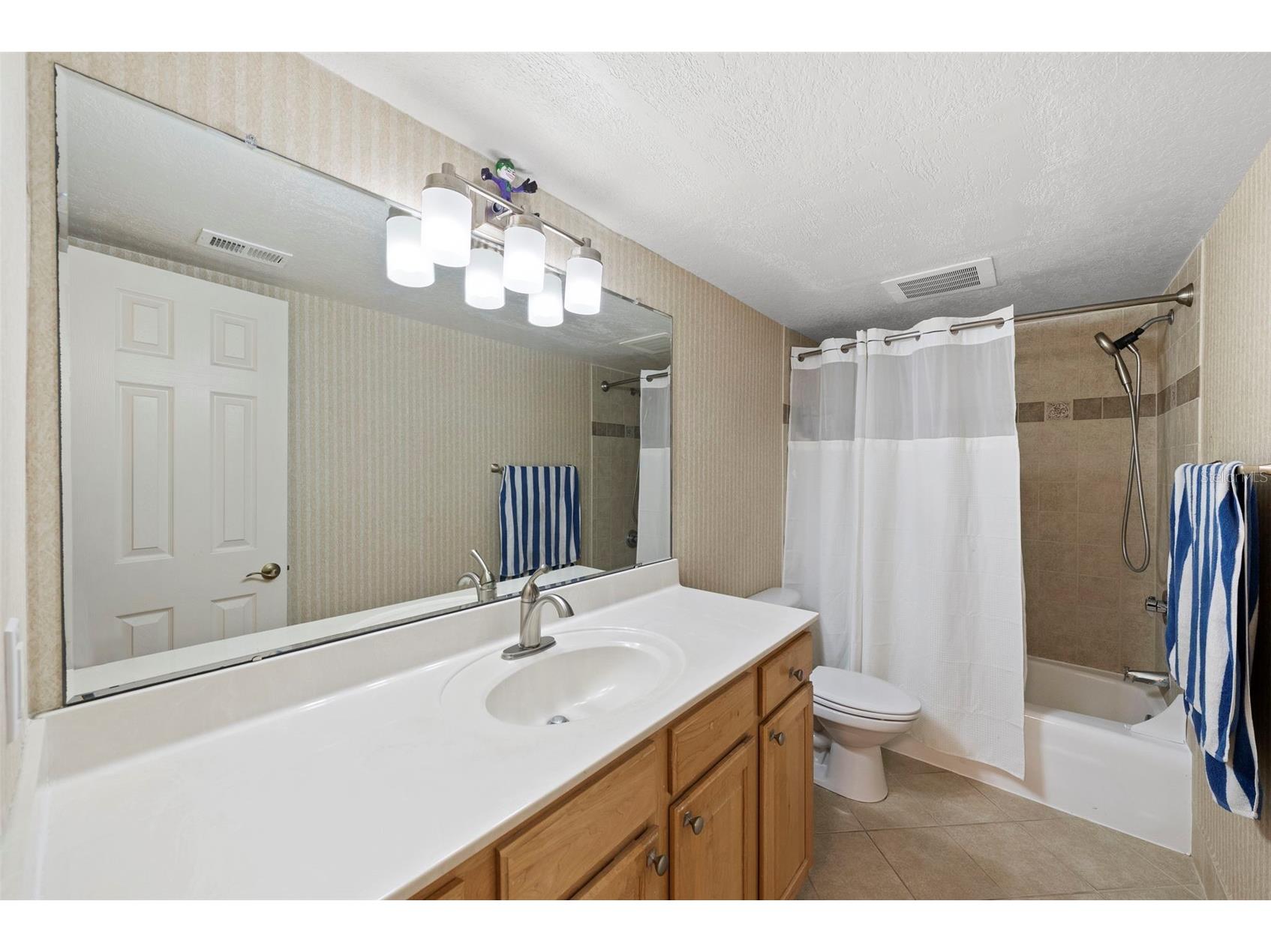 6100 Gulfport Boulevard S #107 Gulfport FL 33707 TB8519772 image16