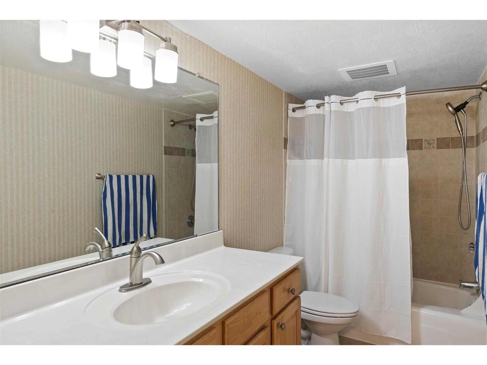6100 Gulfport Boulevard S #107 Gulfport FL 33707 TB8519772 image17