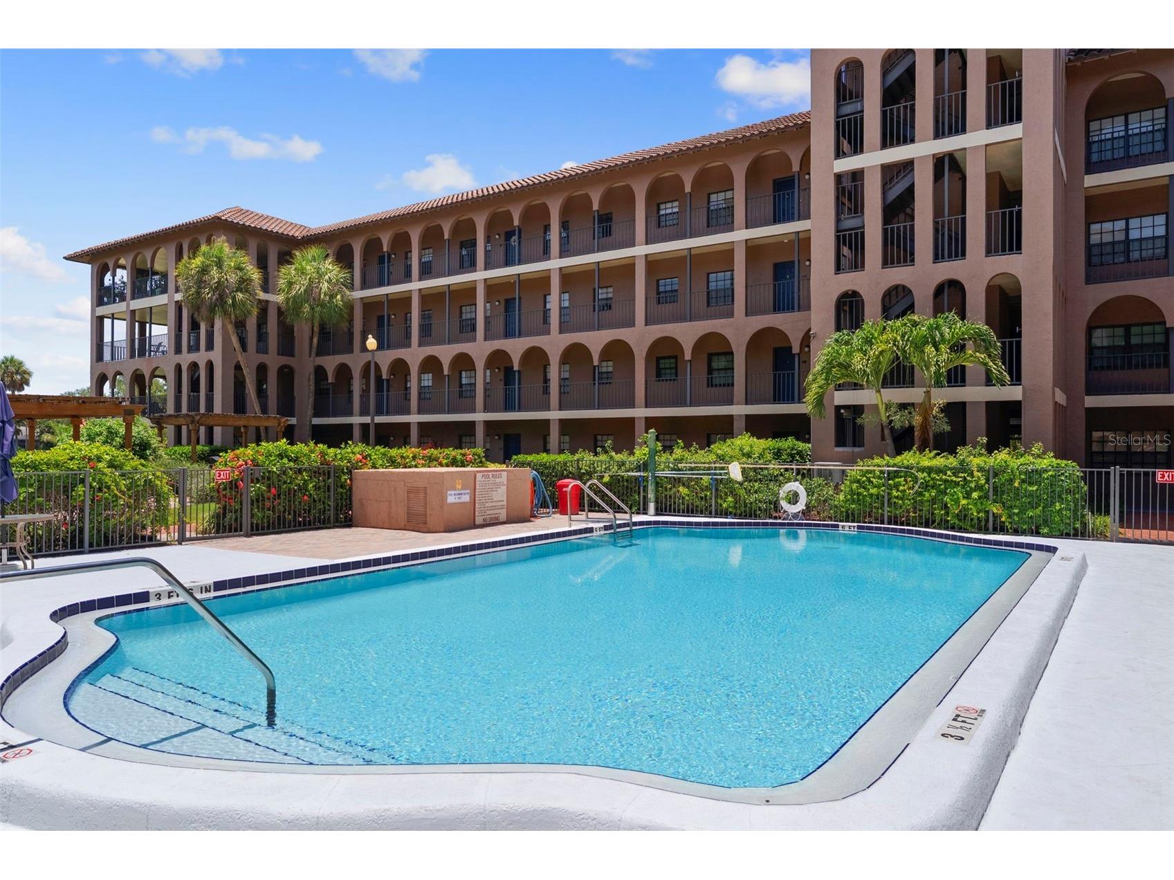 6100 Gulfport Boulevard S #107 Gulfport FL 33707 TB8519772 image36